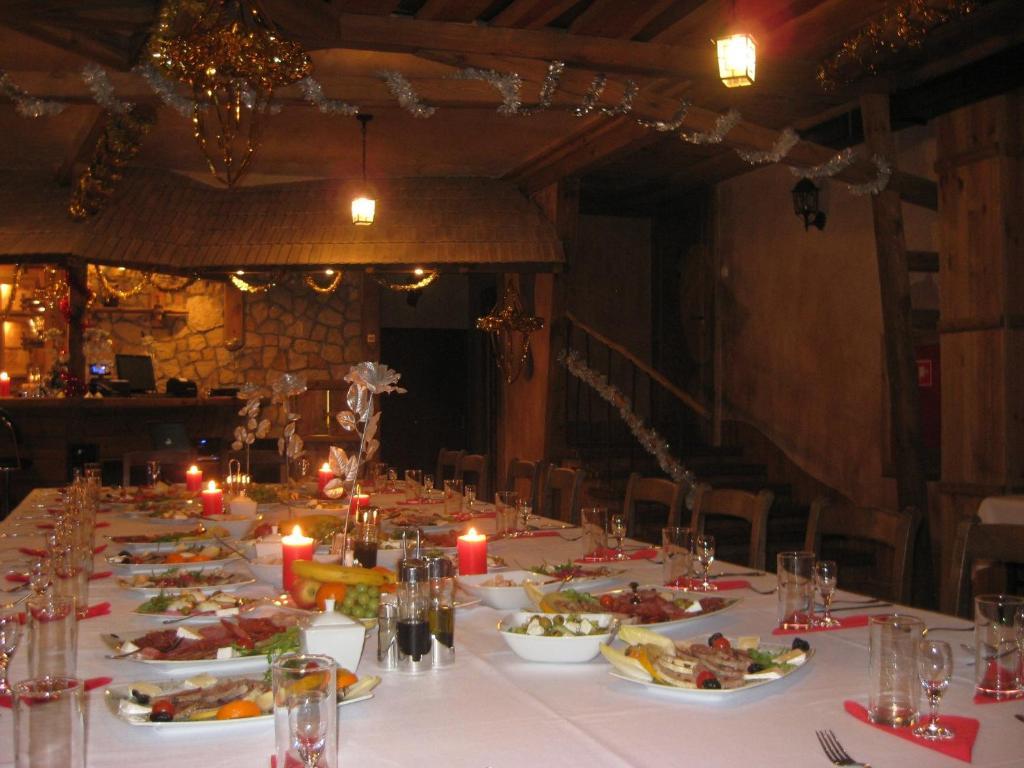 Resort Piaseczno Rozplucie Luaran gambar